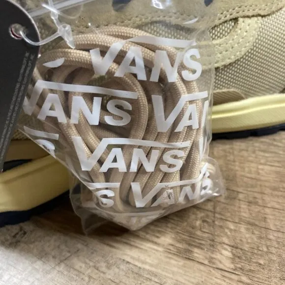 VANS UltraRange Exo Hi MTE-2 Boots Shoes Taos Taupe Mens 8.5 Womens 10 NEW