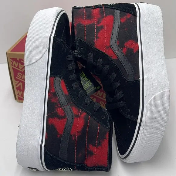 Vans WMNS Glow in the Dark High-Top Platform Sneakers Sk8-Hi Tapered Stackform