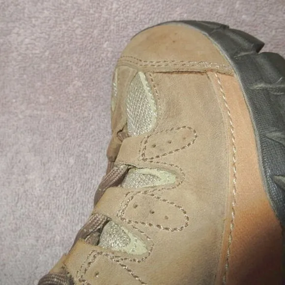 VASQUE Womens MANTRA Hiking SHOES Size 9 EU 40 LEATHER Vibram GTX Outdoor TRAIL