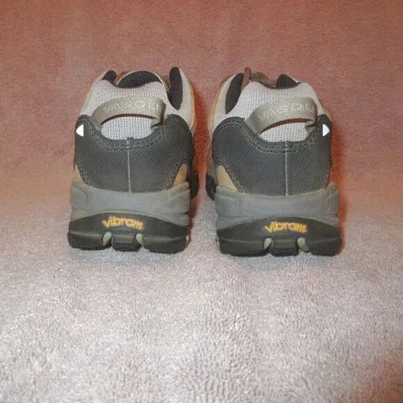 VASQUE Womens MANTRA Hiking SHOES Size 9 EU 40 LEATHER Vibram GTX Outdoor TRAIL
