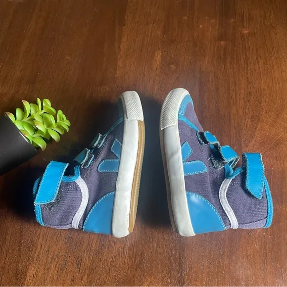 VEJA Blue &amp; White High Top Sneakers Size 8.5