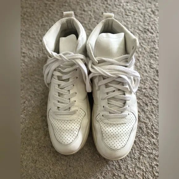 Veja high top women’s sneakers size 11