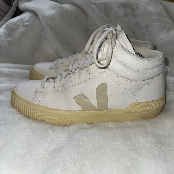 VEJA Minotaur High Top Sneakers Men's 10.5 Shoes Leather White Pierre Butter