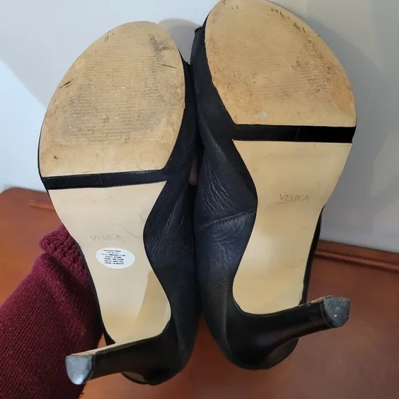 Velika Eliana Black Leather Peep Toe Fold Over Boots Size 7