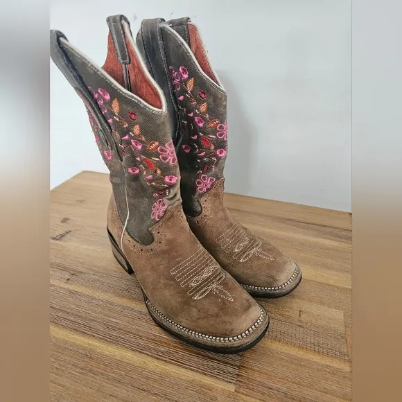 VERTHALI EXOTIC Womens Leather Floral Embroidered Cowboy Boots