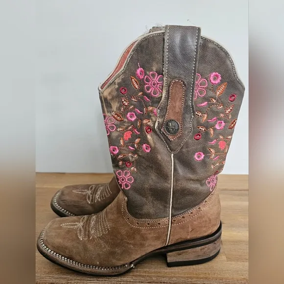 VERTHALI EXOTIC Womens Leather Floral Embroidered Cowboy Boots