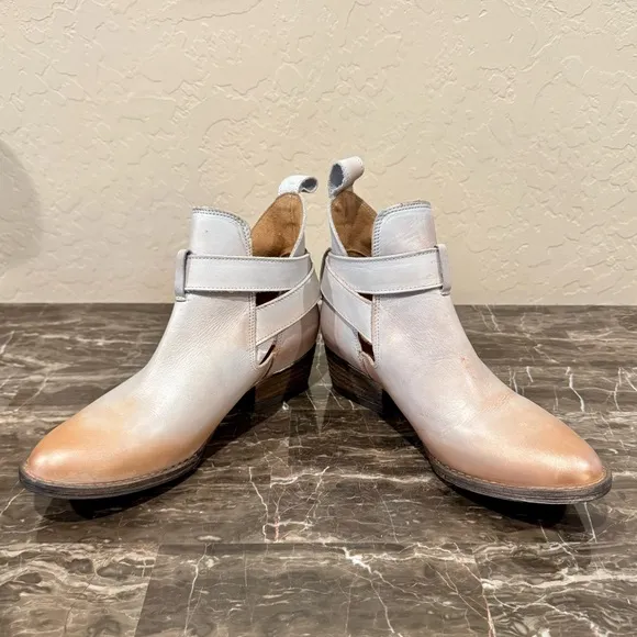 Very Volatile Fiery Leather Ankle Boots
