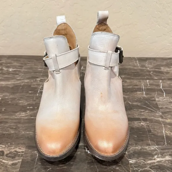 Very Volatile Fiery Leather Ankle Boots