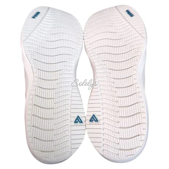 Vessi Tidal Warm White Dyma-Tex Waterproof Vegan Lace Up Sneaker Womens 10