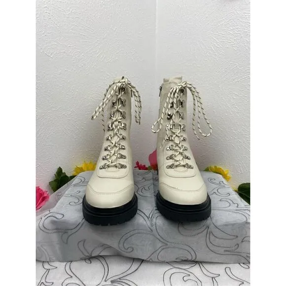 Via Spiga/Tavvi Hiker Boots/White/Size 10