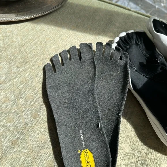 Vibram Fivefingers V-Neop