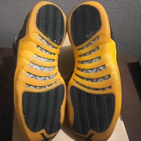 Vibrant Black and Yellow High-Top Sneakers Retro 12 University Gold
