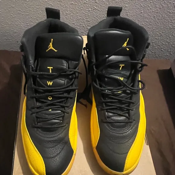 Vibrant Black and Yellow High-Top Sneakers Retro 12 University Gold