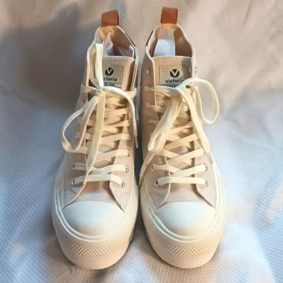 Victoria Crudo high top canvas platform sneakers nude/white size 10