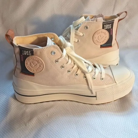Victoria Crudo high top canvas platform sneakers nude/white size 10