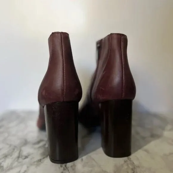 VINCE FIONN PEEP TOE BOOTIES ANKLE BOOTS HEELS - FIG LEATHER  in Size 8.5 US
