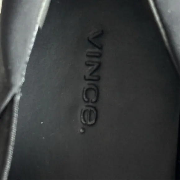 Vince Platform Slip on Women’s Sneakers Black Size 8.5 Minimalist Casual