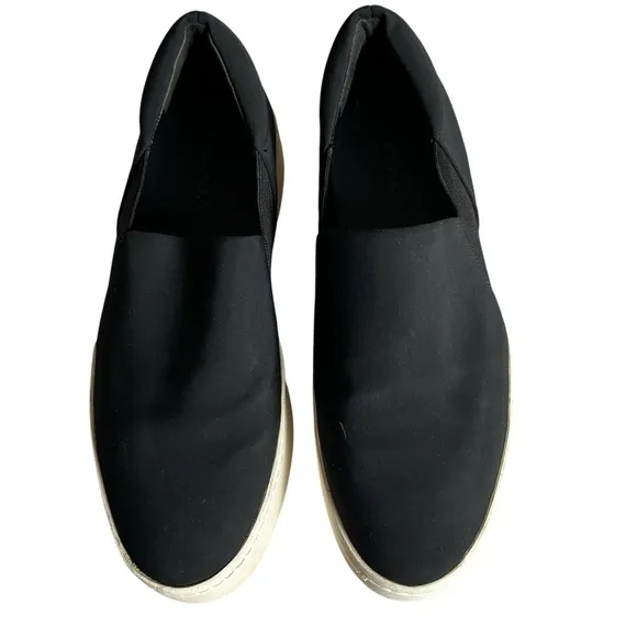 Vince Platform Slip on Women’s Sneakers Black Size 8.5 Minimalist Casual