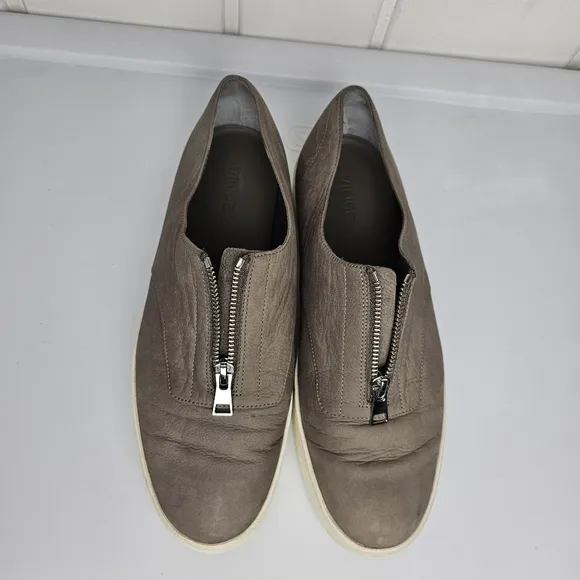 Vince Warner Gray Zip Front Nubuck Leather Platform Slip On Sneakers Women's 9.5