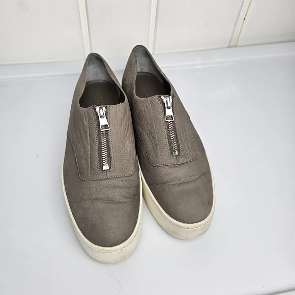 Vince Warner Gray Zip Front Nubuck Leather Platform Slip On Sneakers Women's 9.5