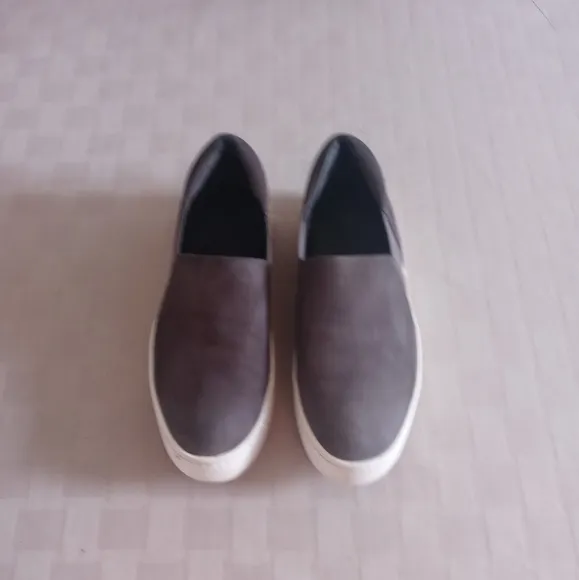 Vince Warren Gray Suede Slip On Sneakers