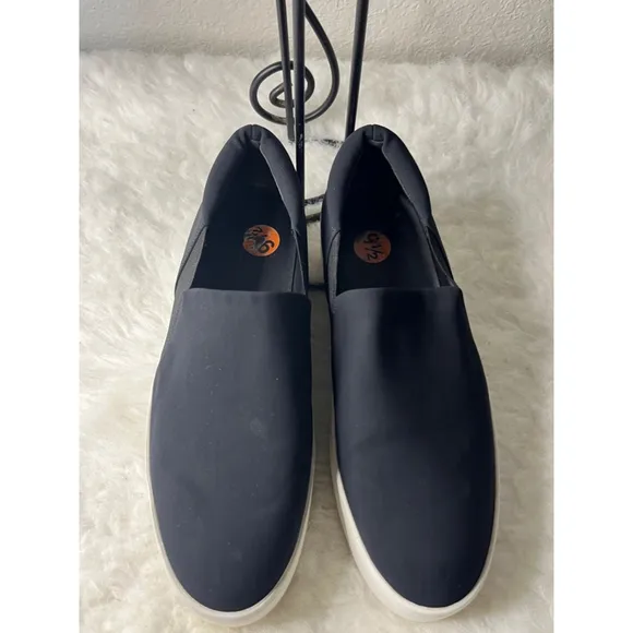 Vince Warren Slip on Platform Sneakers Textile upper Women Size 9.5