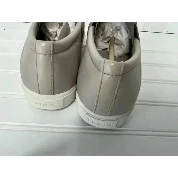 VINCE. Womens Blair Platform Slip On Leather Athletic Sneakers 9M Quilted NEW
