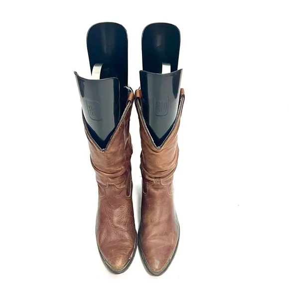 Vintage 1990s women’s brown leather western style slouchy cowboy boots