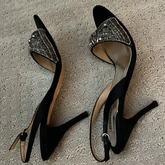 Vintage Badgley Mischka Gold Beaded on Black Satin Women's Shoes Size 7
