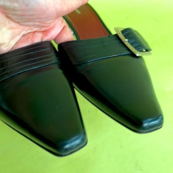 Vintage black/silver Burberry all leather slip on shoes