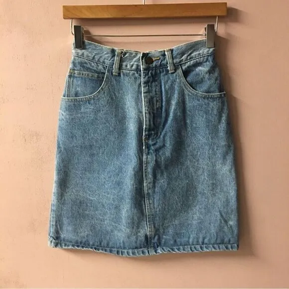 Vintage Guess Blue Denim A-Line Skirt