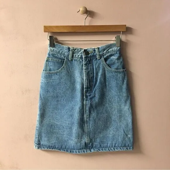 Vintage Guess Blue Denim A-Line Skirt