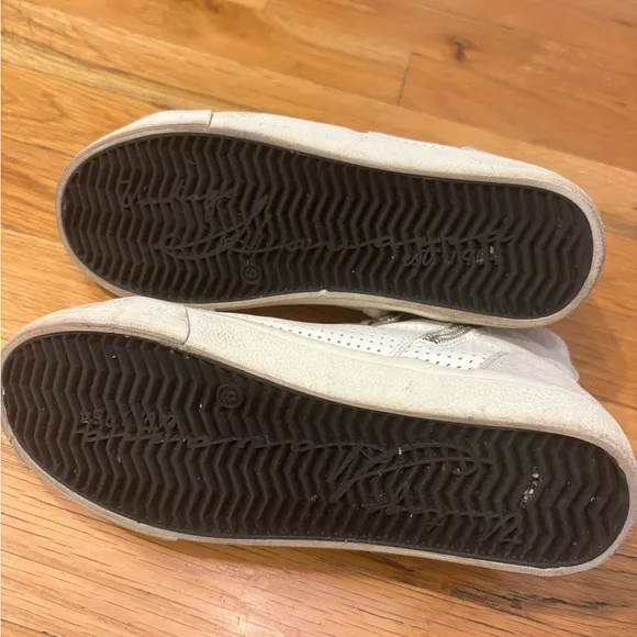 Vintage Havana Women’s High-Top Sneakers with Star Design Size 6