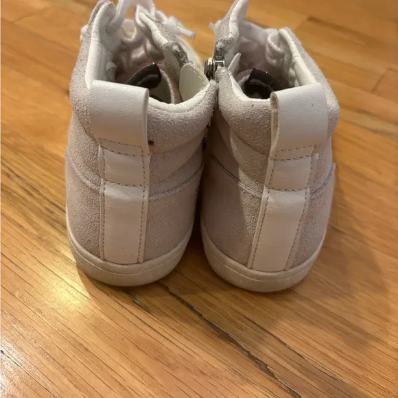 Vintage Havana Women’s High-Top Sneakers with Star Design Size 6