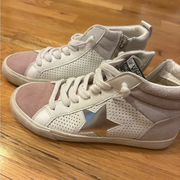 Vintage Havana Women’s High-Top Sneakers with Star Design Size 6