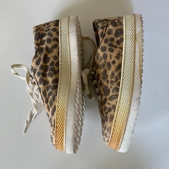 Vintage Stuart Weitzman Leopard Print Glittery Sneakers