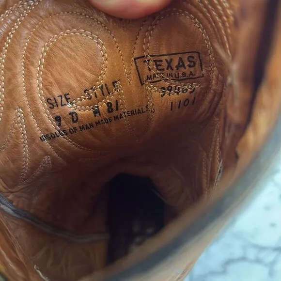 Vintage TEXAS Men's Leather Western Cowboy Boots Size 9 D Brown Wing Tip M 81