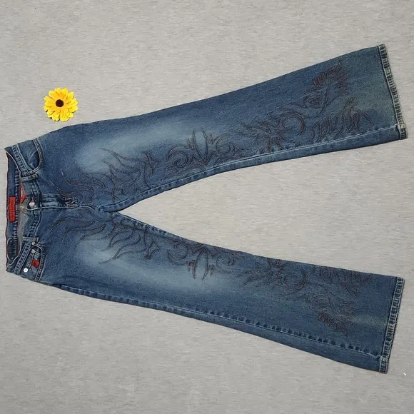 Vintage Y2K BONGO Low Rise Bootcut Flare Embroidered Western Jeans