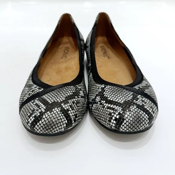 Vionic Caroll Ballet Snake Print Leather Slip On Shoes Size 7