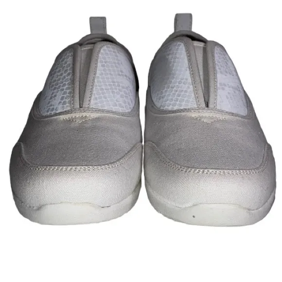 Vionic Denver Wide White Snake Print Slip On Sneaker Size 7 Wide