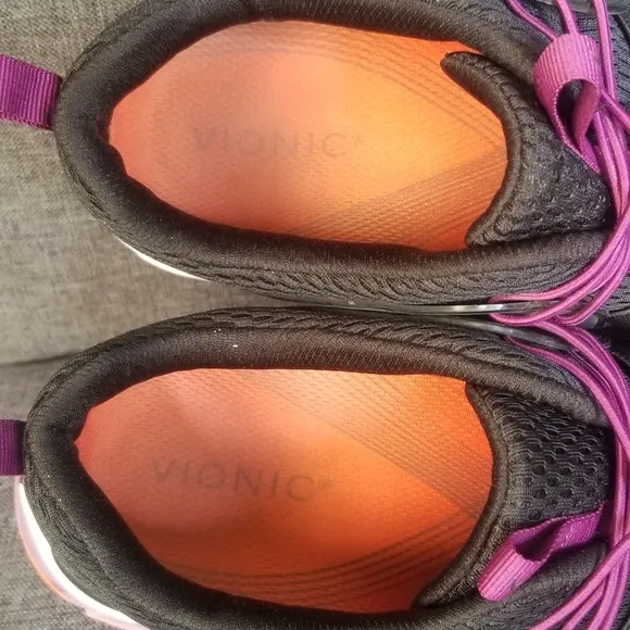 Vionic Mesh Sneakers with Bungee Closure - Berlin Vionic Shoes