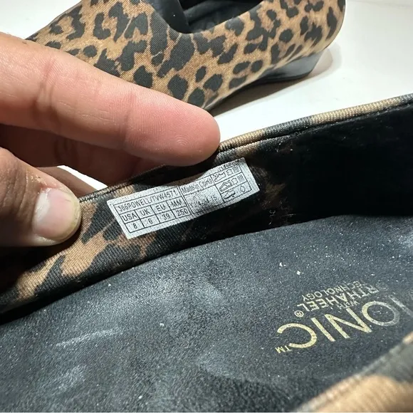 VIONIC Powell Women's Leopard Demi Wedge Comfort Orthaheel Slip-on Shoes Size 8