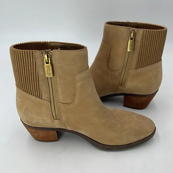 Vionic Womens Shantelle Tan Nubuck Heels Western Ankle Boots Shoes Used Size 5