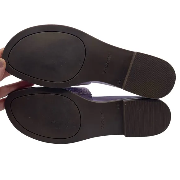 Vionic Womens Shoes Demi Slide Sandals Sz 9.5 Purple Snake Leather Flat Comfort