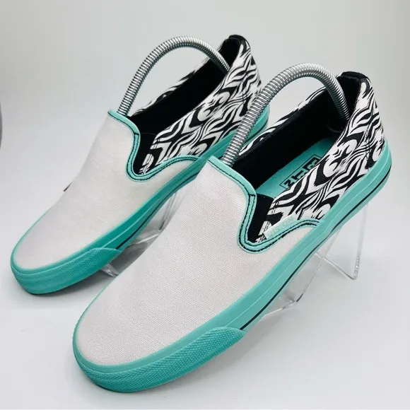 Vision Street Ware Aztec White Teal Black Canvas Skateboard Slip On Sneakers