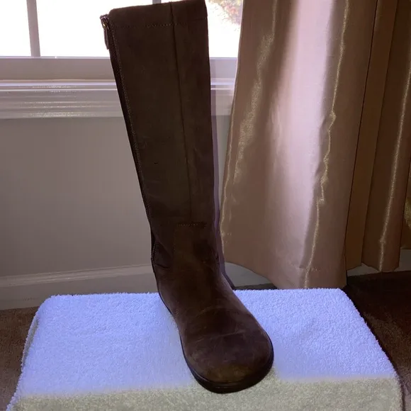 Viviobarfoot Boots