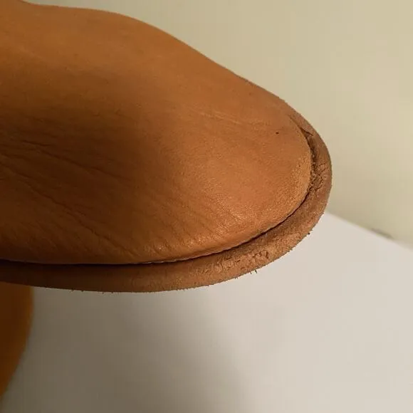 VTG Norm Thompson Women's Deer Mocs House Shoes 10 Tan Leather Slip On Barefoot