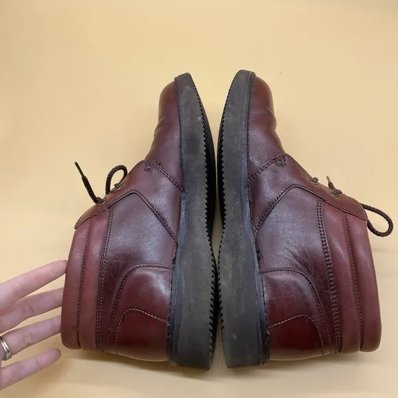 Vtg Wright Walker men's urban hikers  Size 10.5 N Made in USA Red Leather Vibram
