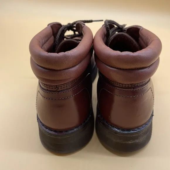 Vtg Wright Walker men's urban hikers  Size 10.5 N Made in USA Red Leather Vibram