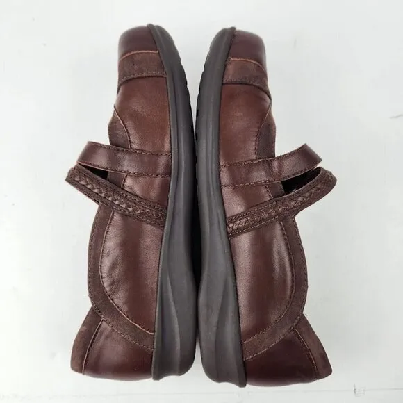 Walking Cradles The Clover Mary Jane Shoes Womens 8 Brown Nubuck Leather Comfort